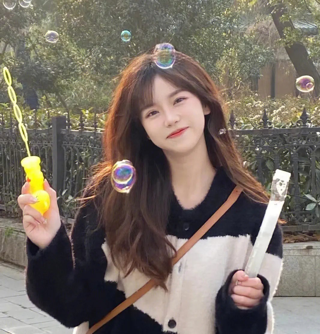 八岁龙爷闹东京